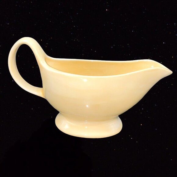 Pottery Barn Sausalito Yellow/Amber Gravy Boat 5”T 9”W Pottery Dinnerware - Picture 2 of 7